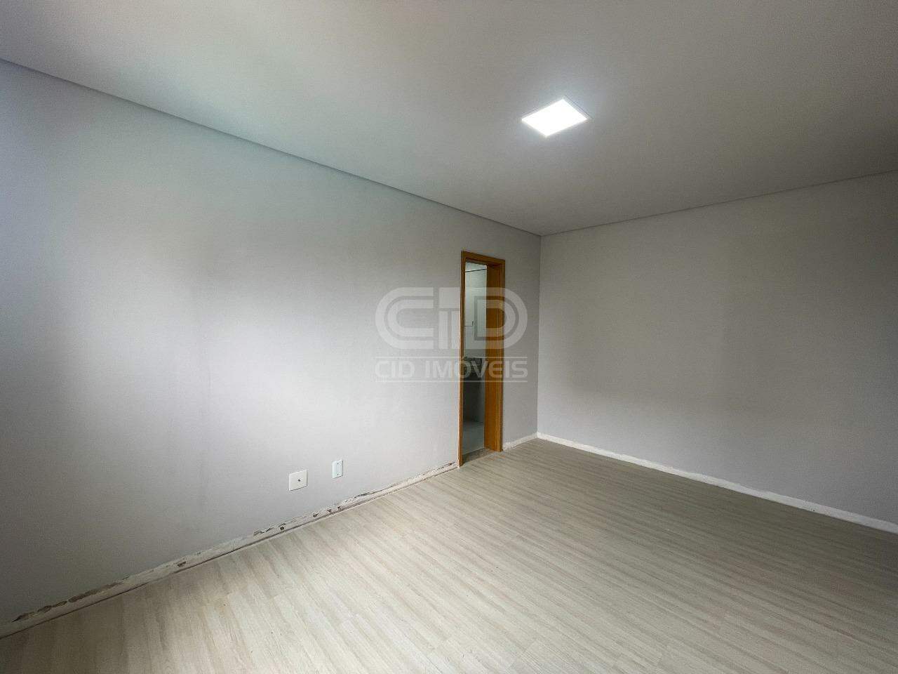 Apartamento para alugar com 3 quartos, 119m² - Foto 17