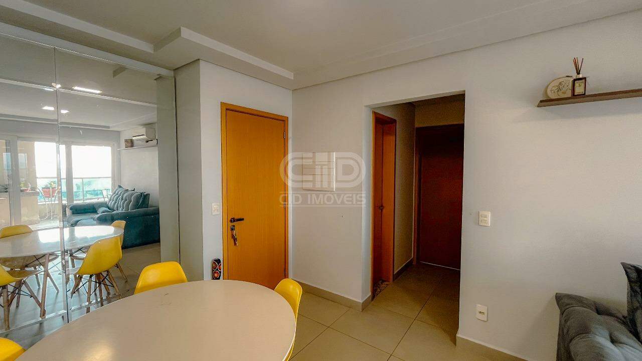 Apartamento à venda com 2 quartos, 88m² - Foto 3