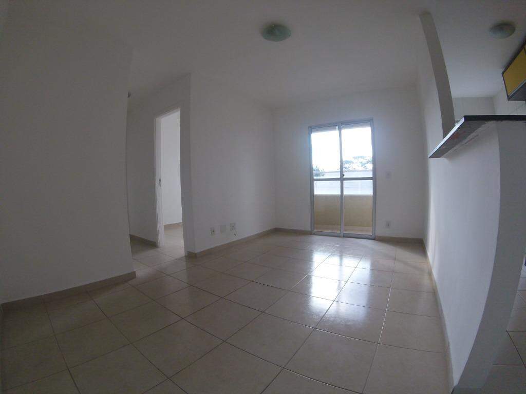 Apartamento à venda com 2 quartos, 68m² - Foto 1