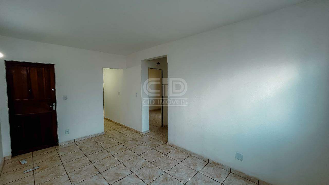 Apartamento à venda com 2 quartos, 50m² - Foto 2