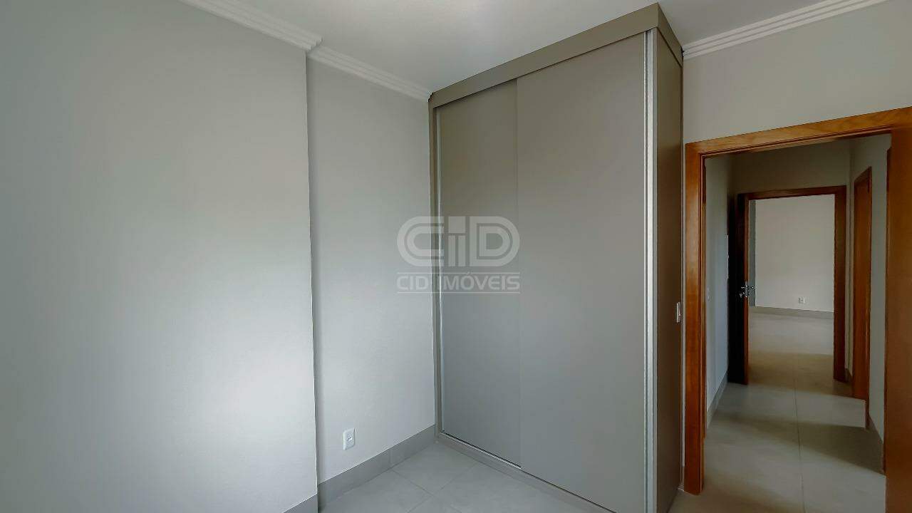 Apartamento à venda com 3 quartos, 85m² - Foto 13