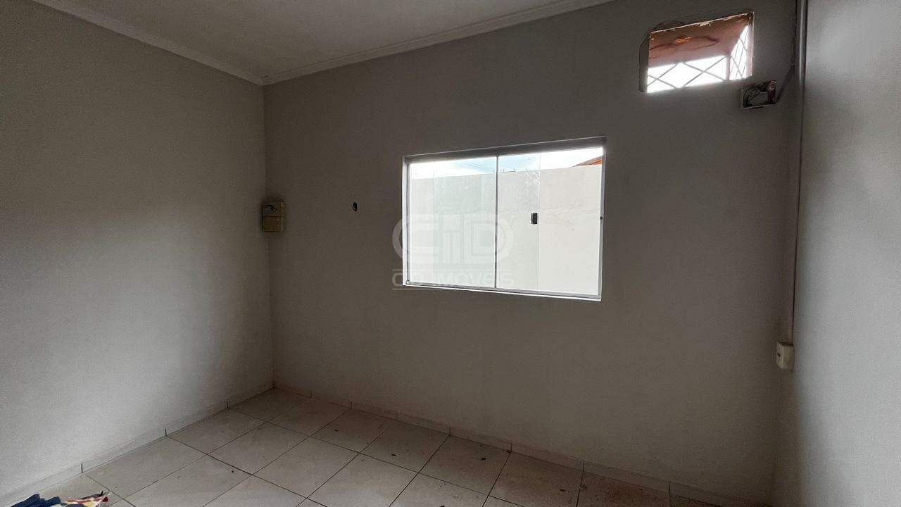 Casa à venda com 3 quartos, 600m² - Foto 8