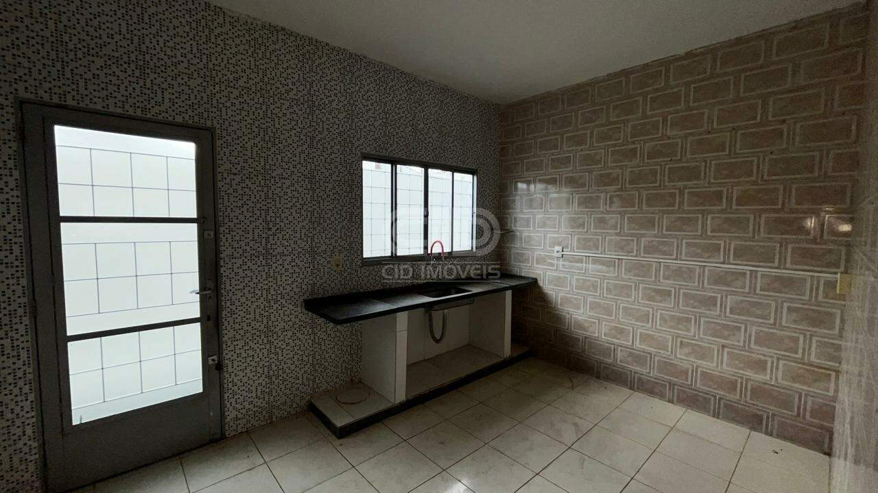 Casa à venda com 3 quartos, 600m² - Foto 10