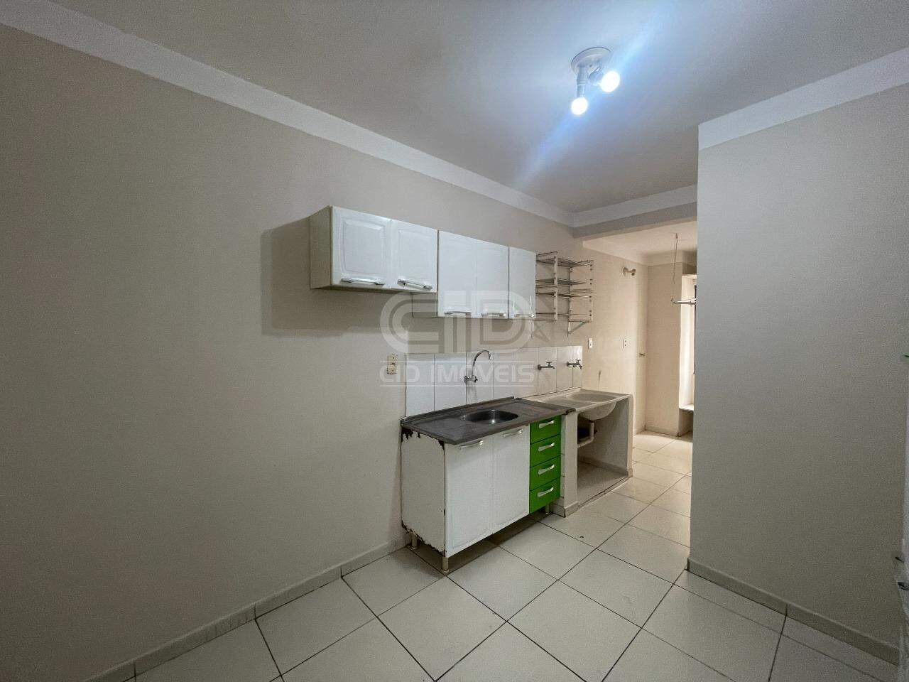 Apartamento para alugar com 2 quartos, 70m² - Foto 6