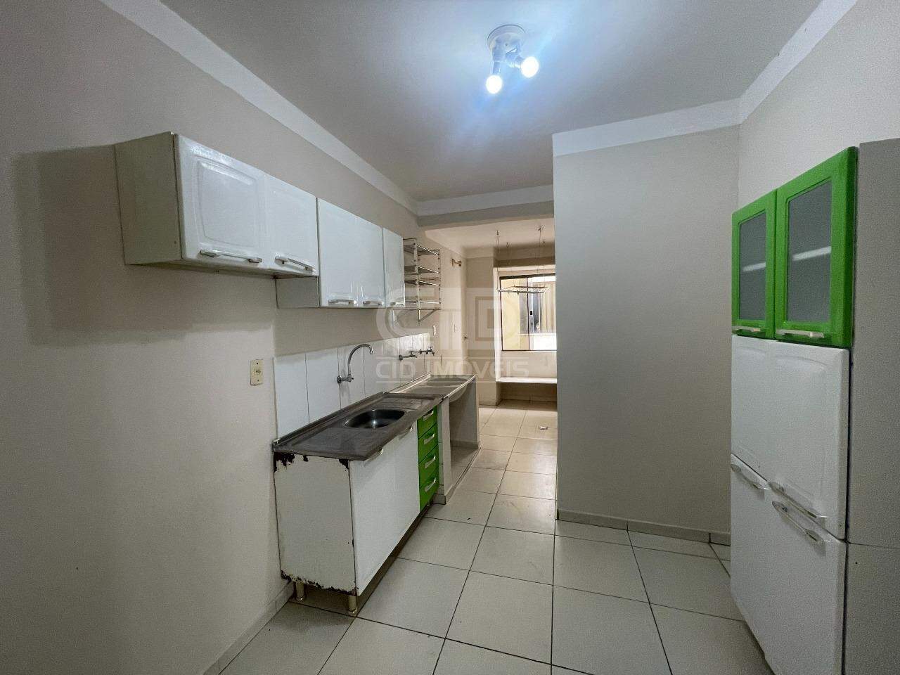 Apartamento para alugar com 2 quartos, 70m² - Foto 7