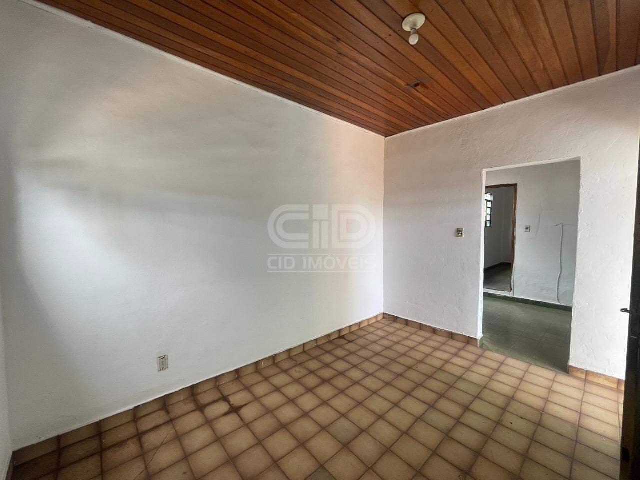 Casa para alugar com 2 quartos, 117m² - Foto 8