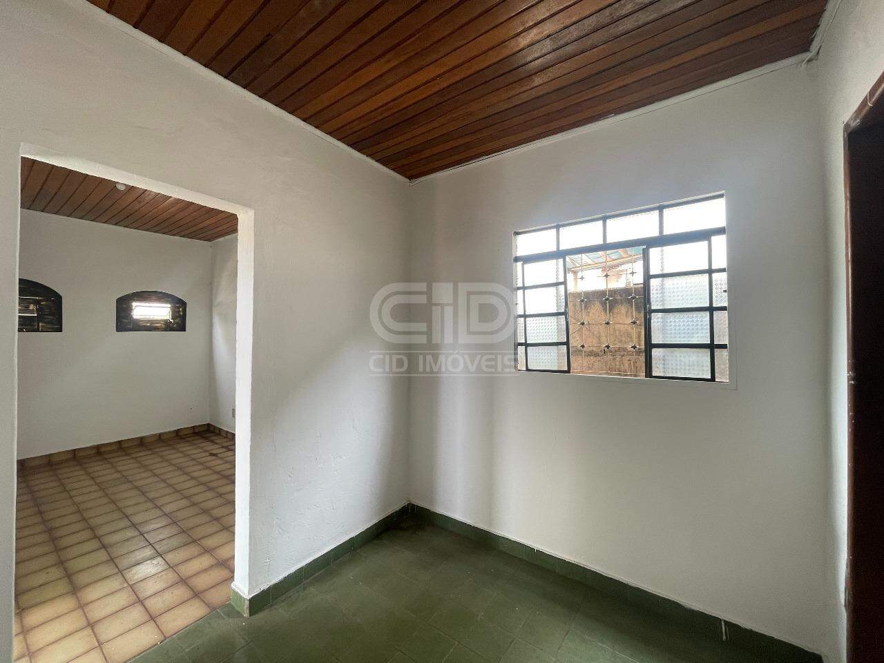 Casa para alugar com 2 quartos, 117m² - Foto 10