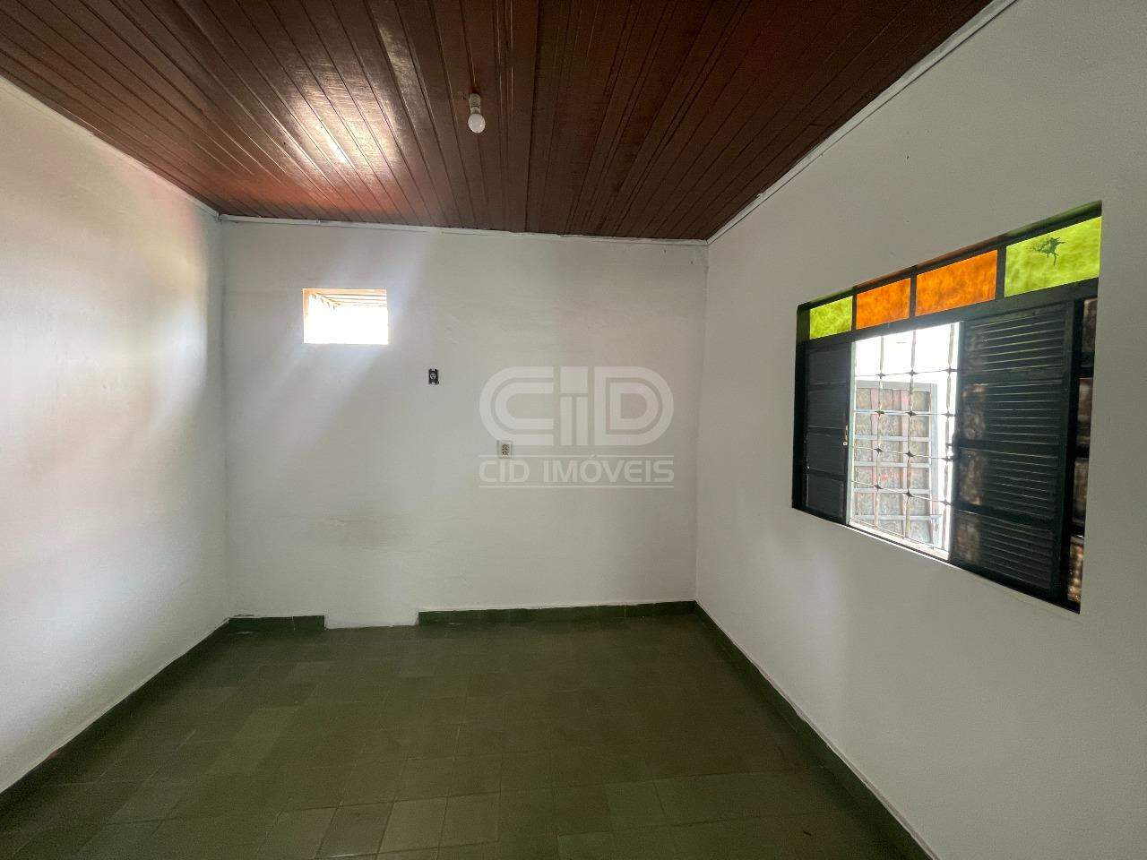 Casa para alugar com 2 quartos, 117m² - Foto 12