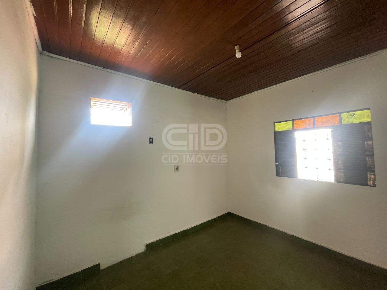 Casa para alugar com 2 quartos, 117m² - Foto 13