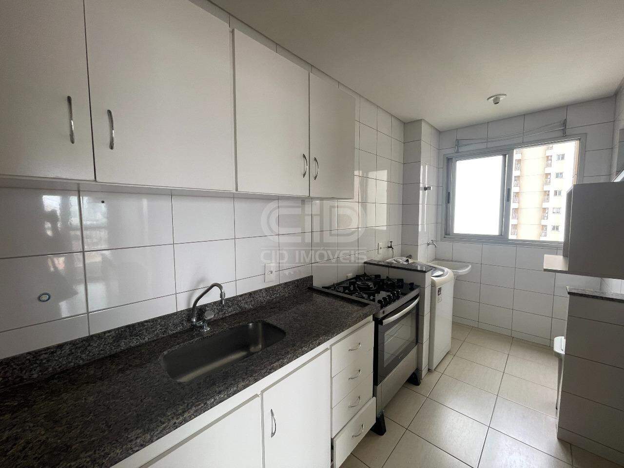 Apartamento para alugar com 3 quartos, 69m² - Foto 9