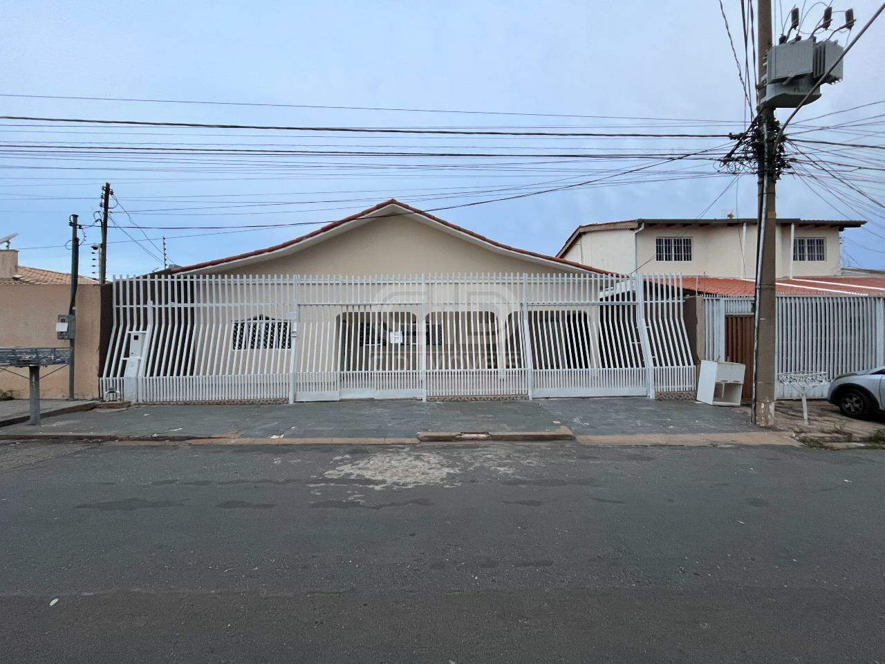 Casa, 3 quartos, 153 m² - Foto 1