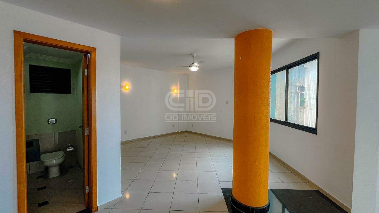 Apartamento à venda com 4 quartos, 258m² - Foto 3