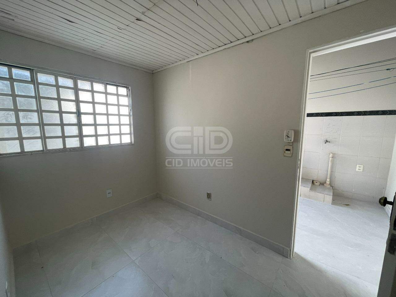 Casa para alugar com 3 quartos, 177m² - Foto 29