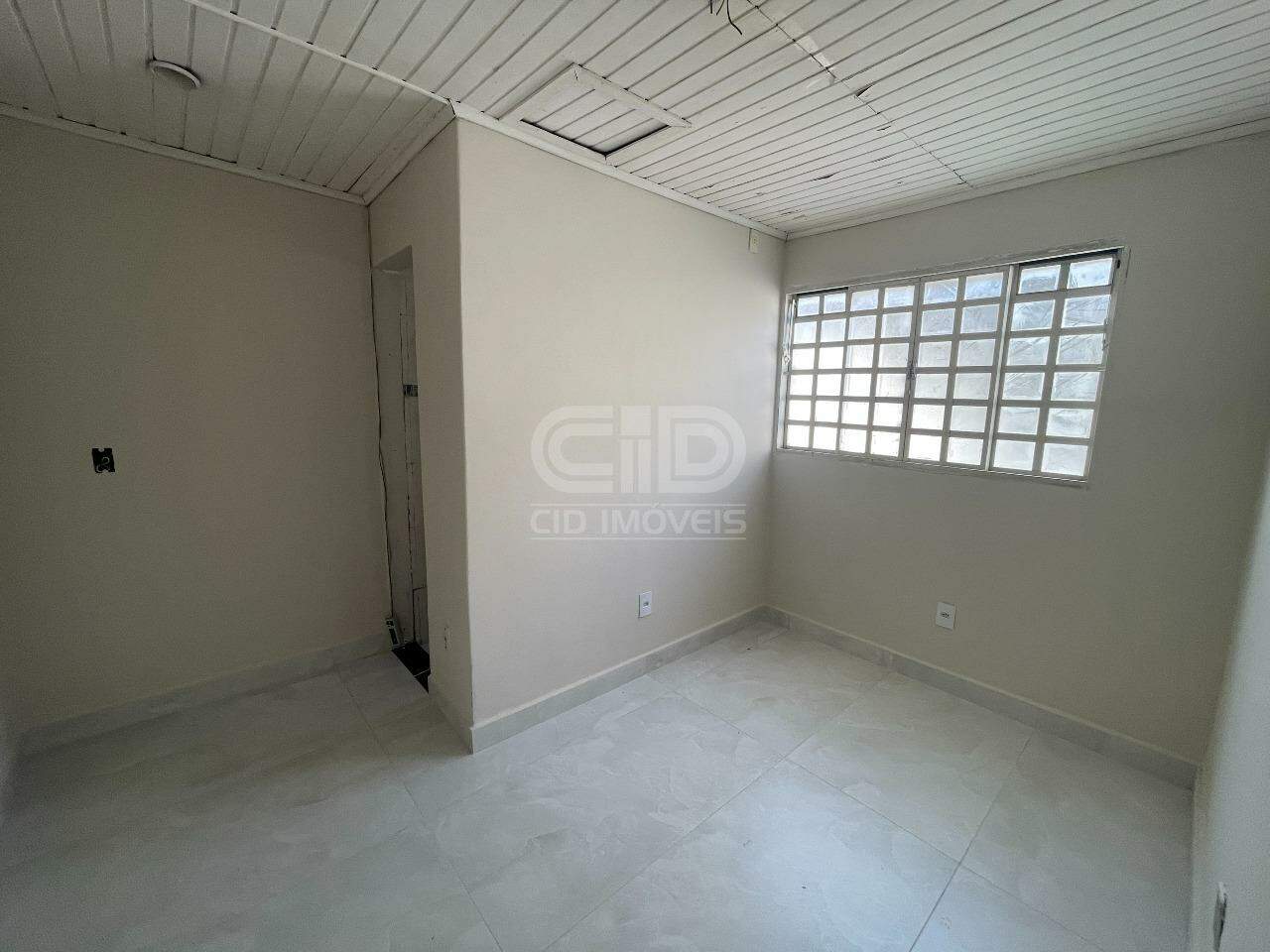 Casa para alugar com 3 quartos, 177m² - Foto 28