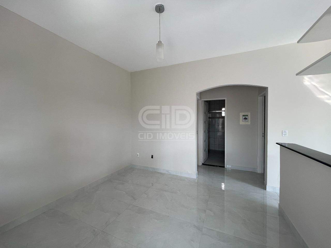 Casa para alugar com 3 quartos, 177m² - Foto 4