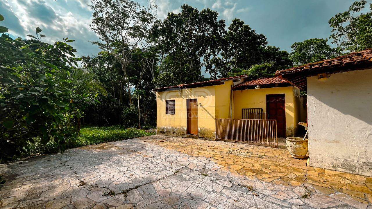 Fazenda à venda com 3 quartos, 250m² - Foto 18