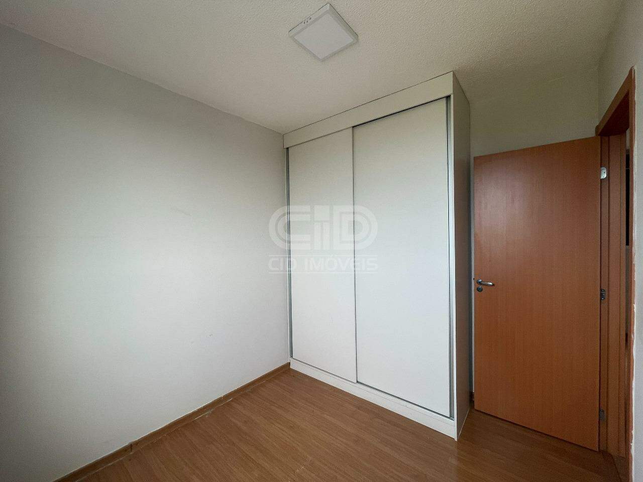 Apartamento para alugar com 2 quartos, 40m² - Foto 13