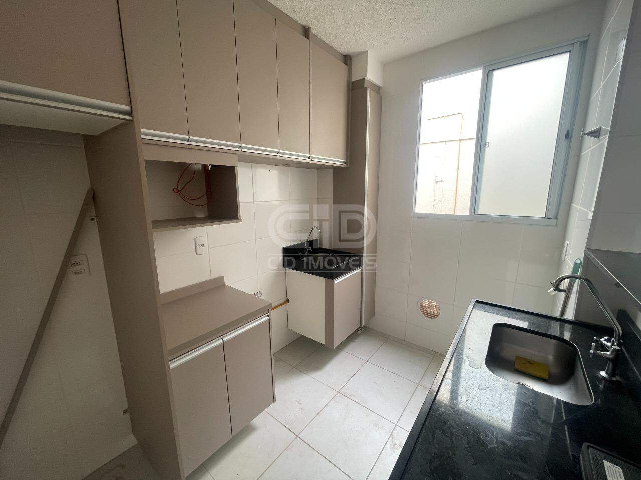 Apartamento para alugar com 2 quartos, 40m² - Foto 6