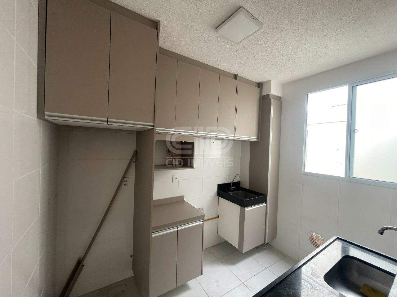 Apartamento para alugar com 2 quartos, 40m² - Foto 5