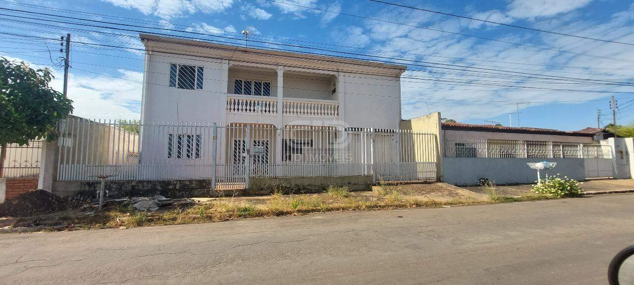 Sobrado à venda com 3 quartos, 280m² - Foto 27