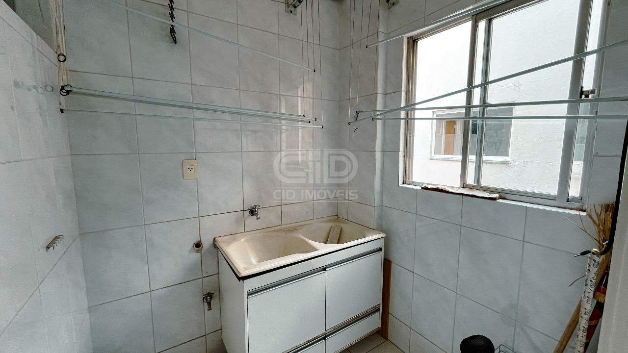 Apartamento à venda com 2 quartos, 89m² - Foto 5