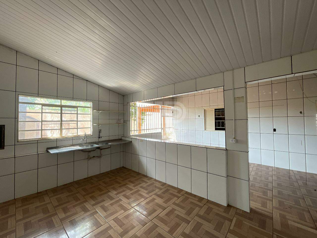 Casa para alugar com 4 quartos, 223m² - Foto 25