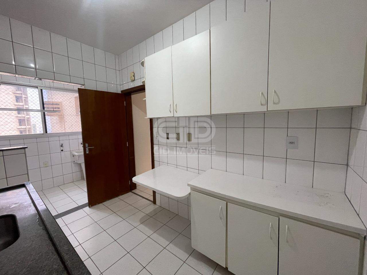 Apartamento à venda com 3 quartos, 100m² - Foto 9