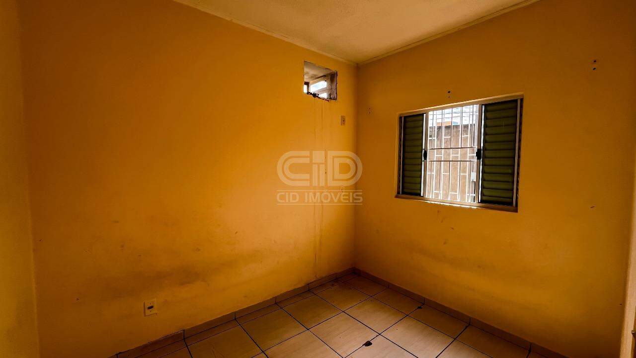 Casa à venda com 2 quartos, 37m² - Foto 3