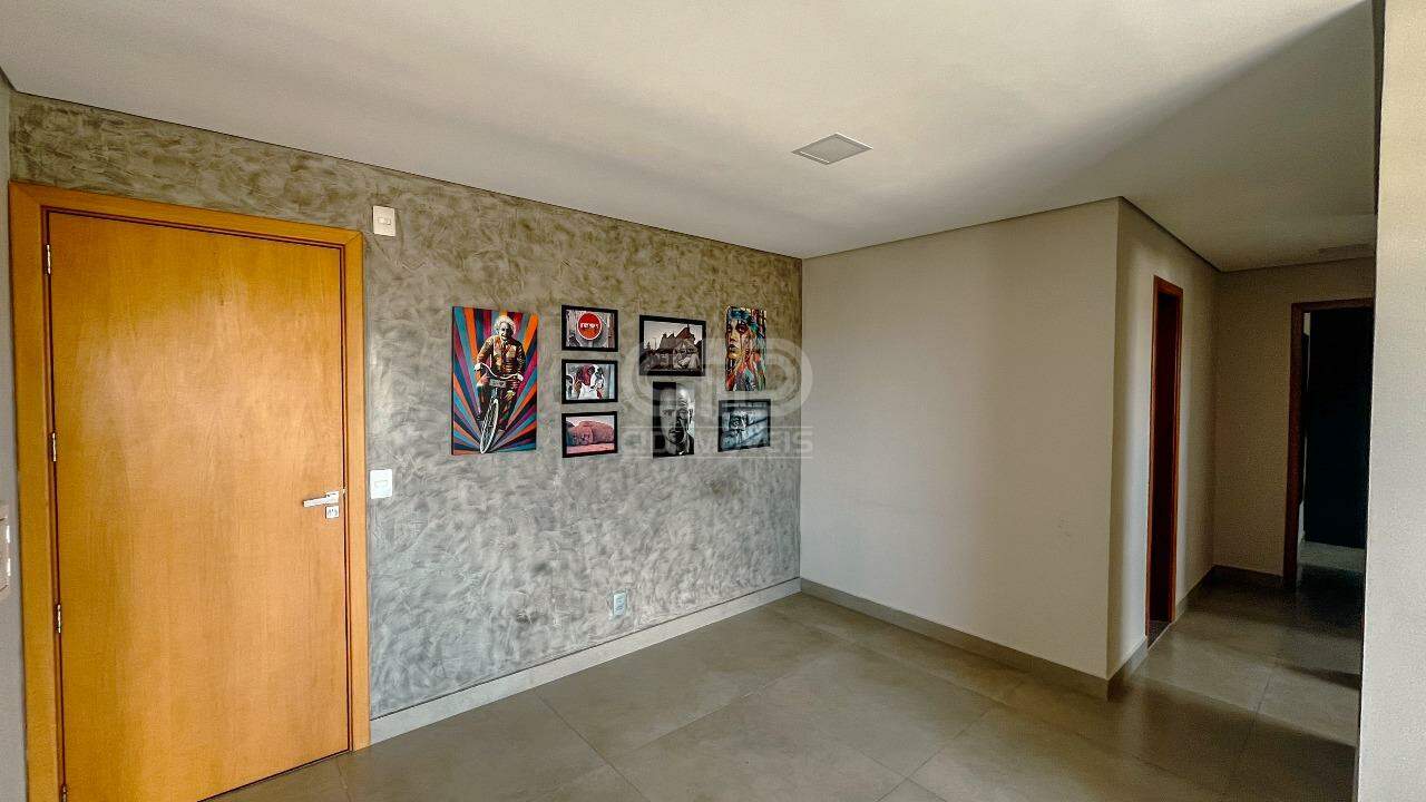 Apartamento à venda com 3 quartos, 70m² - Foto 1