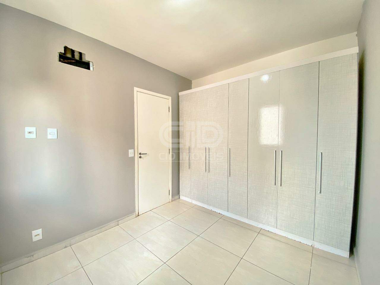 Apartamento à venda com 2 quartos, 89m² - Foto 9