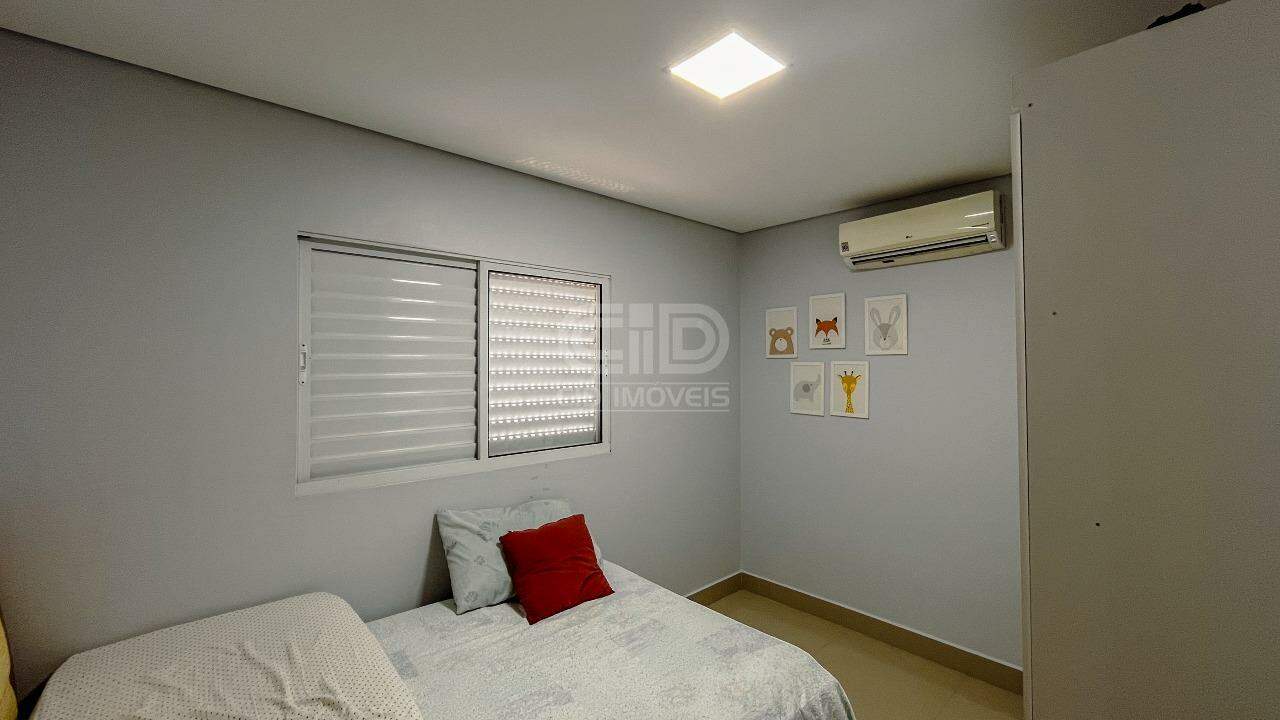 Apartamento à venda com 3 quartos, 97m² - Foto 10