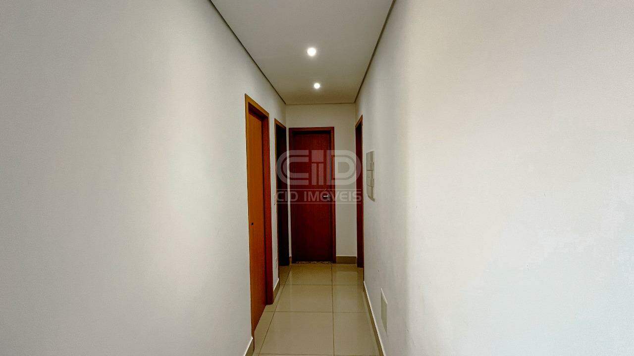 Apartamento à venda com 3 quartos, 97m² - Foto 7