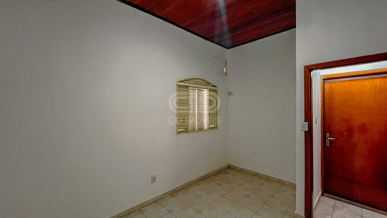 Casa à venda com 3 quartos, 164m² - Foto 8