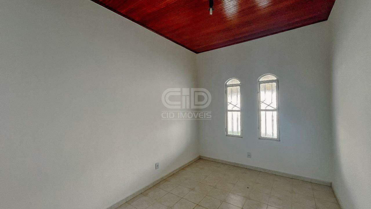 Casa à venda com 3 quartos, 164m² - Foto 11