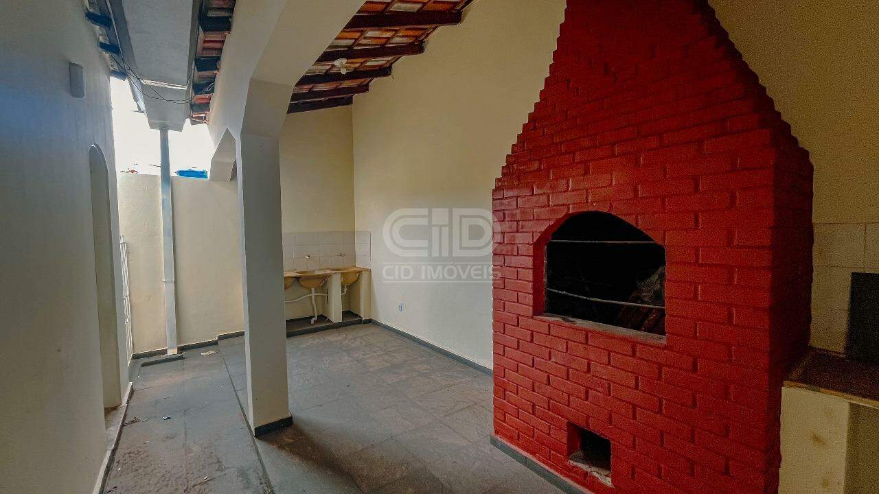 Casa à venda com 3 quartos, 164m² - Foto 13