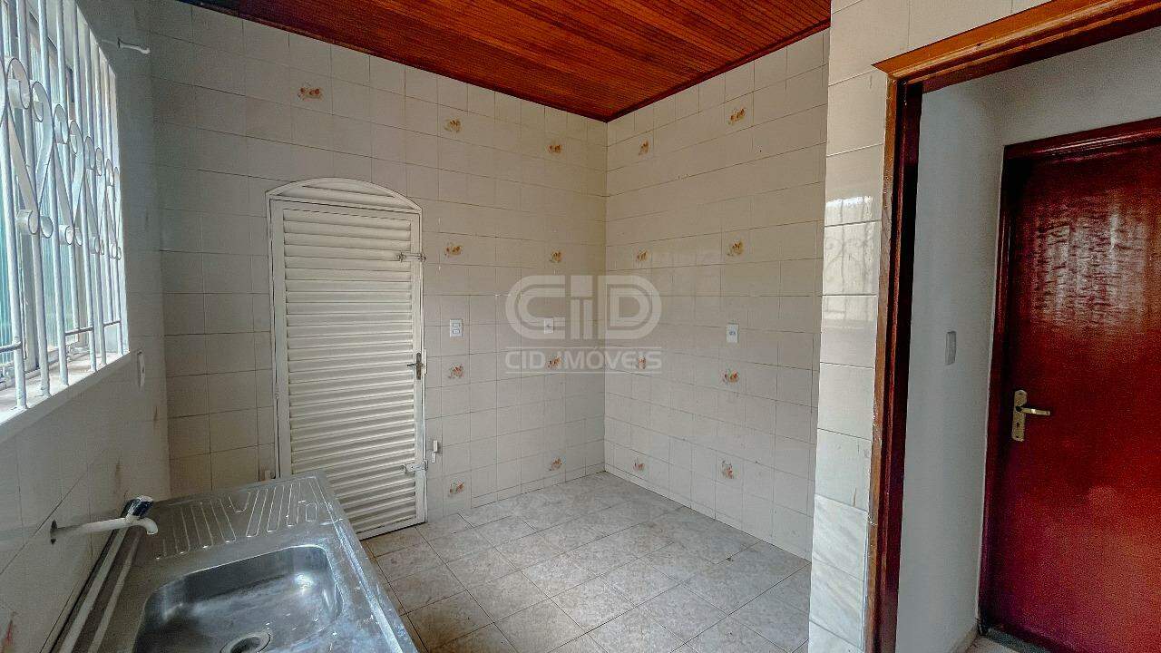 Casa à venda com 3 quartos, 164m² - Foto 10