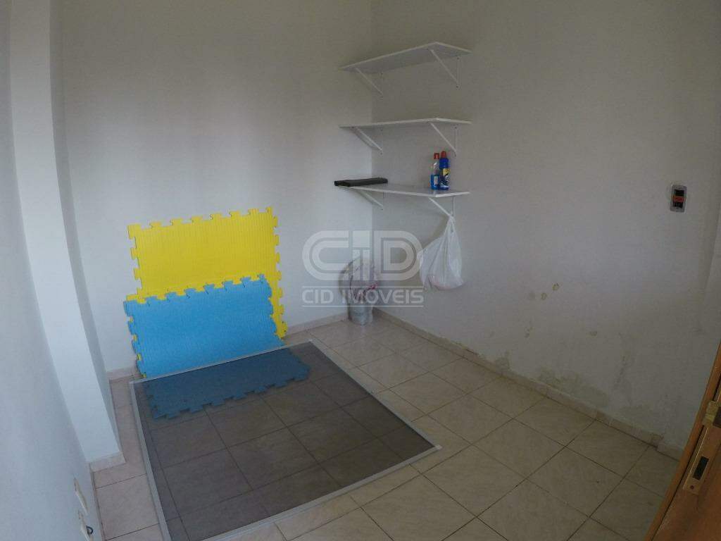 Apartamento à venda com 3 quartos, 245m² - Foto 13