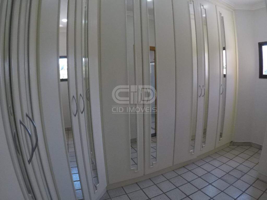 Apartamento à venda com 3 quartos, 245m² - Foto 20