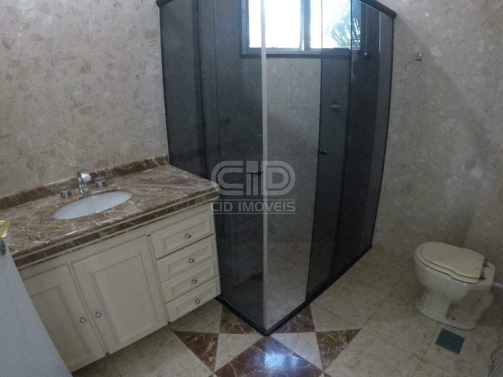 Apartamento à venda com 3 quartos, 245m² - Foto 25