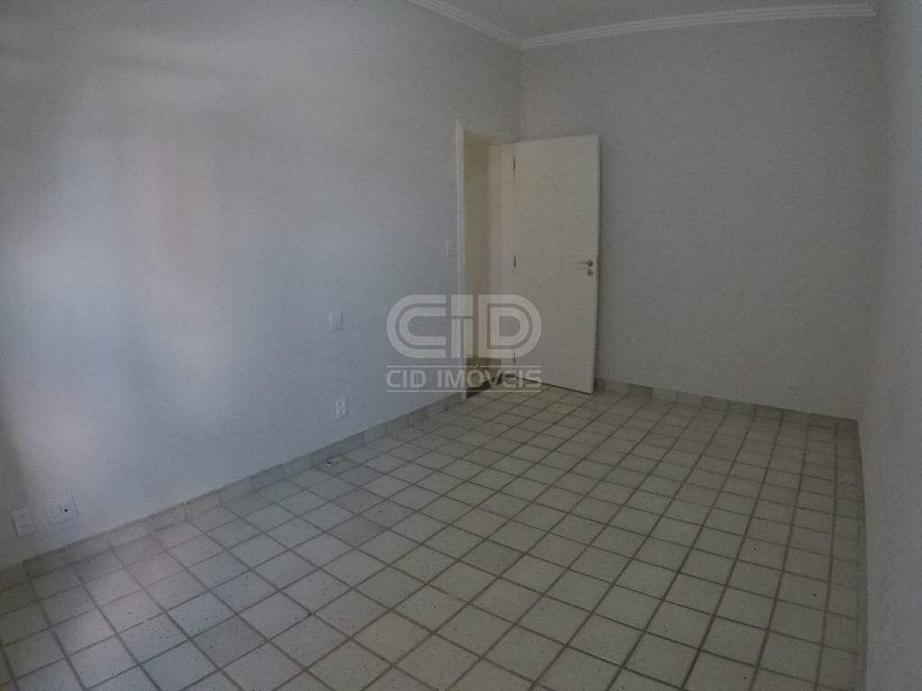 Apartamento à venda com 3 quartos, 245m² - Foto 28