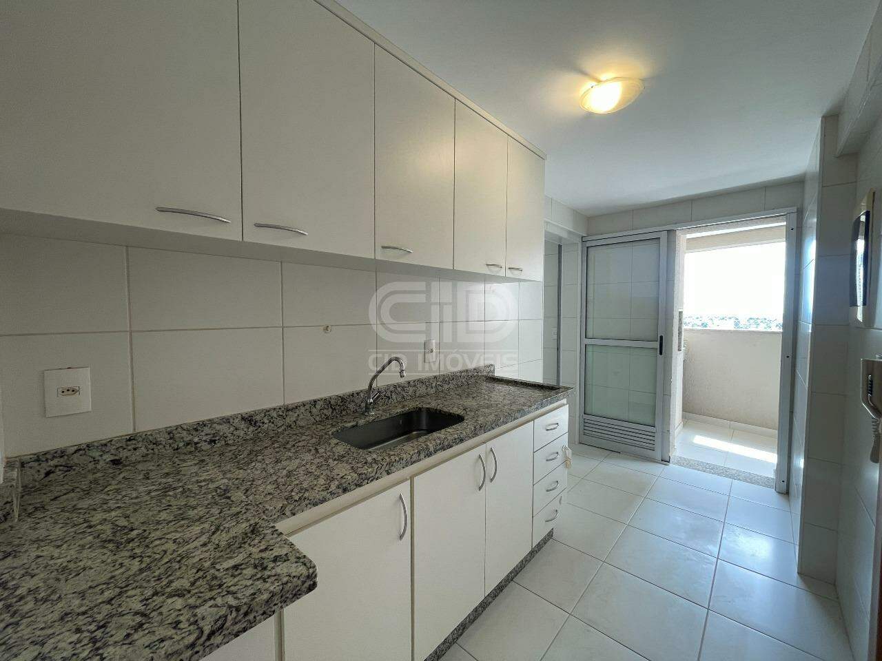 Apartamento para alugar com 3 quartos, 92m² - Foto 10