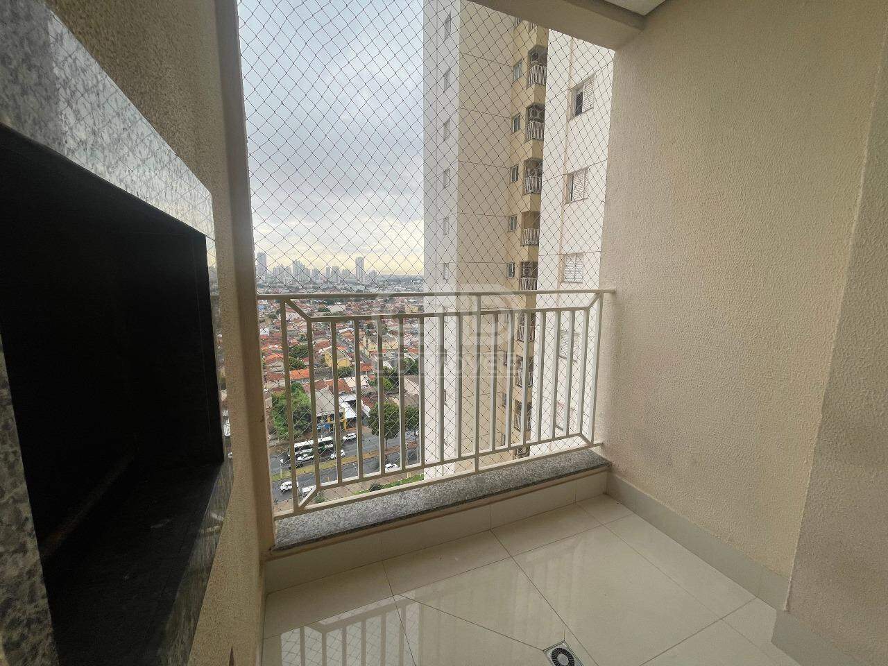 Apartamento à venda com 3 quartos, 80m² - Foto 4