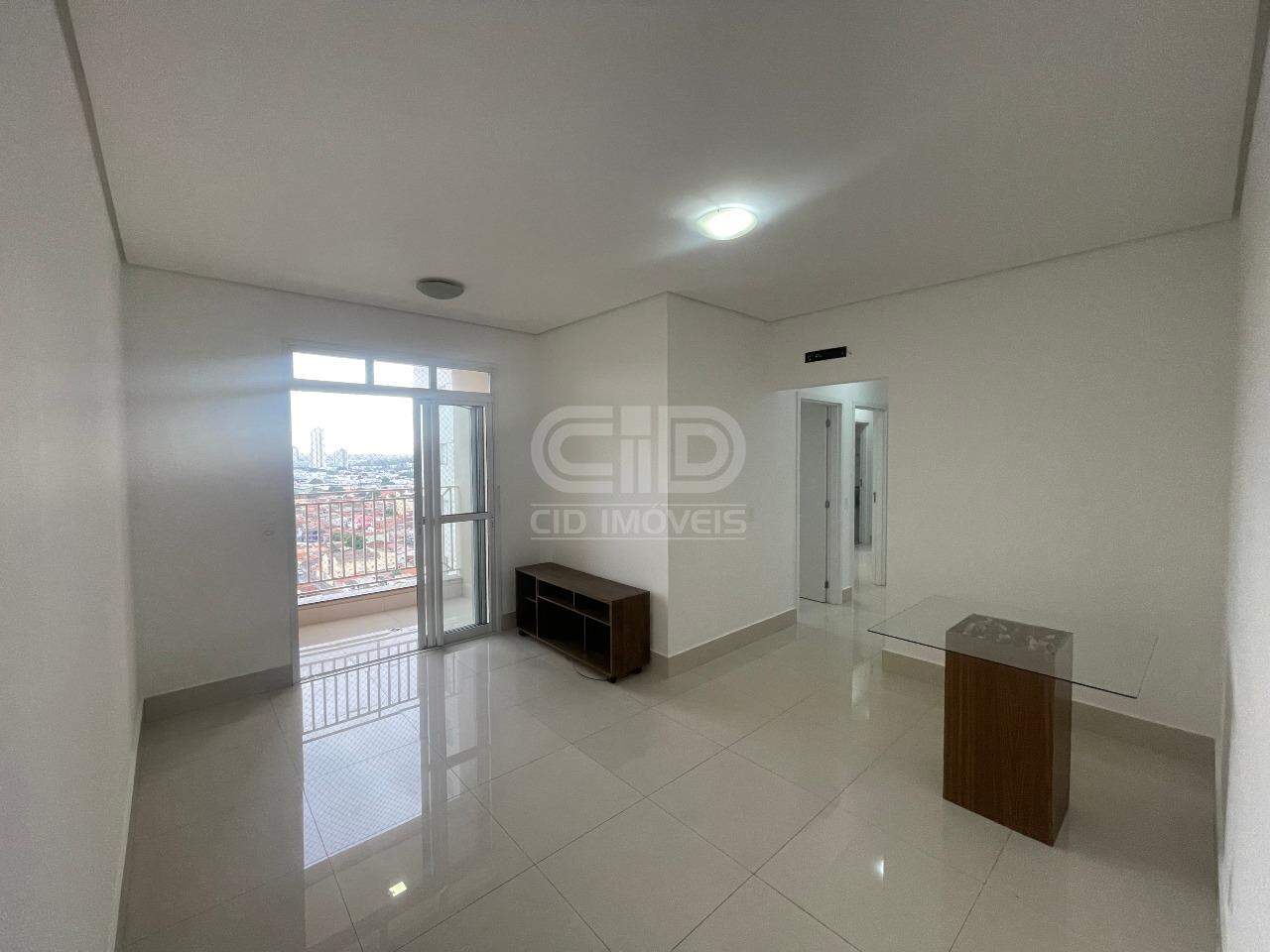 Apartamento à venda com 3 quartos, 80m² - Foto 2