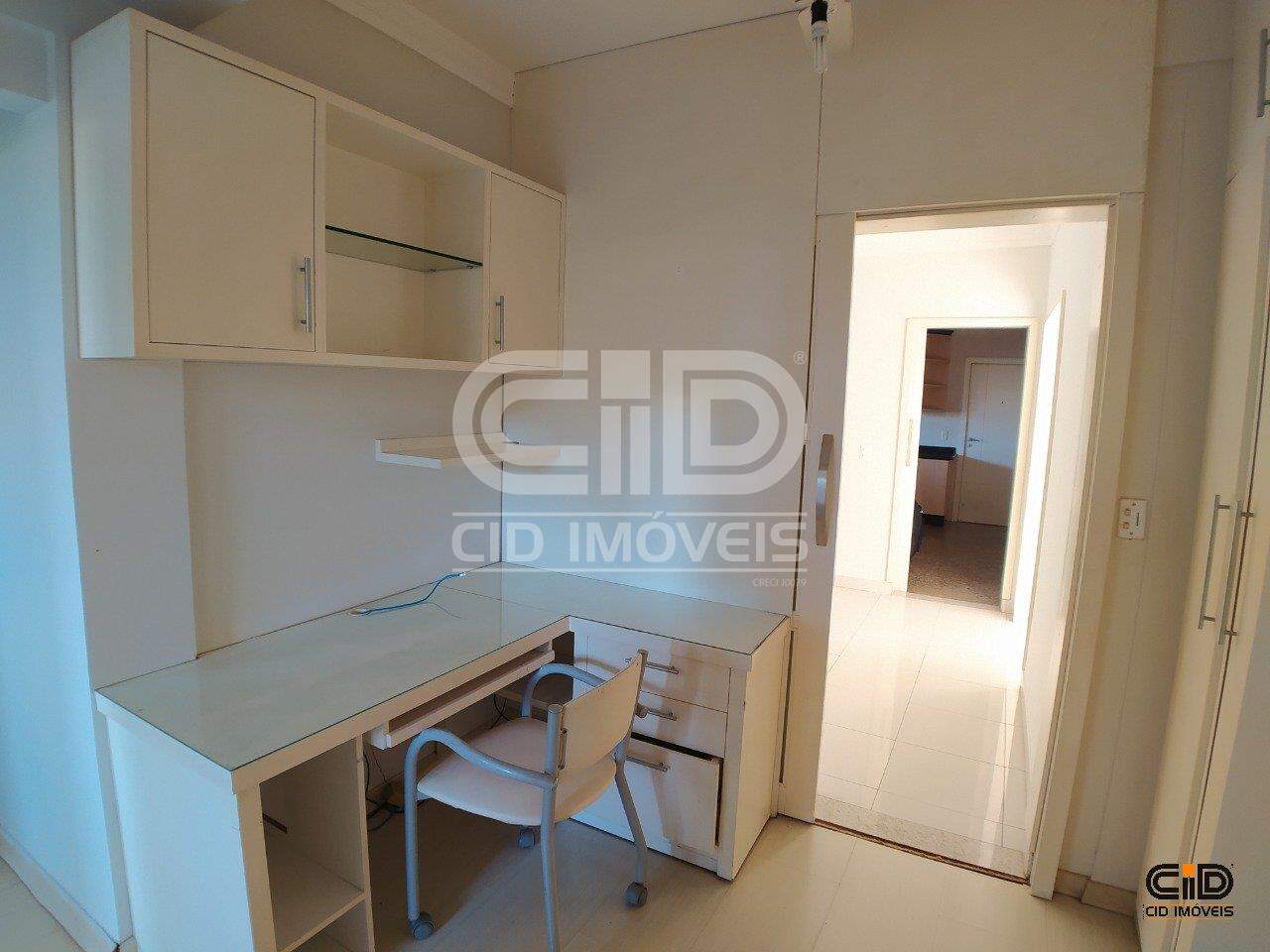 Apartamento à venda com 3 quartos, 163m² - Foto 12