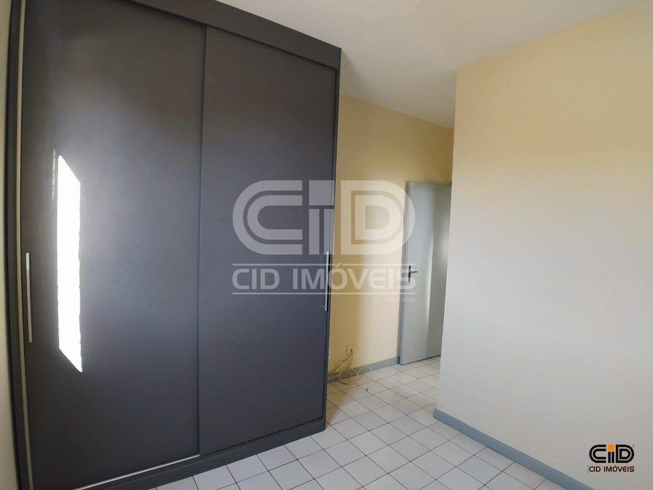 Apartamento à venda com 2 quartos, 64m² - Foto 11