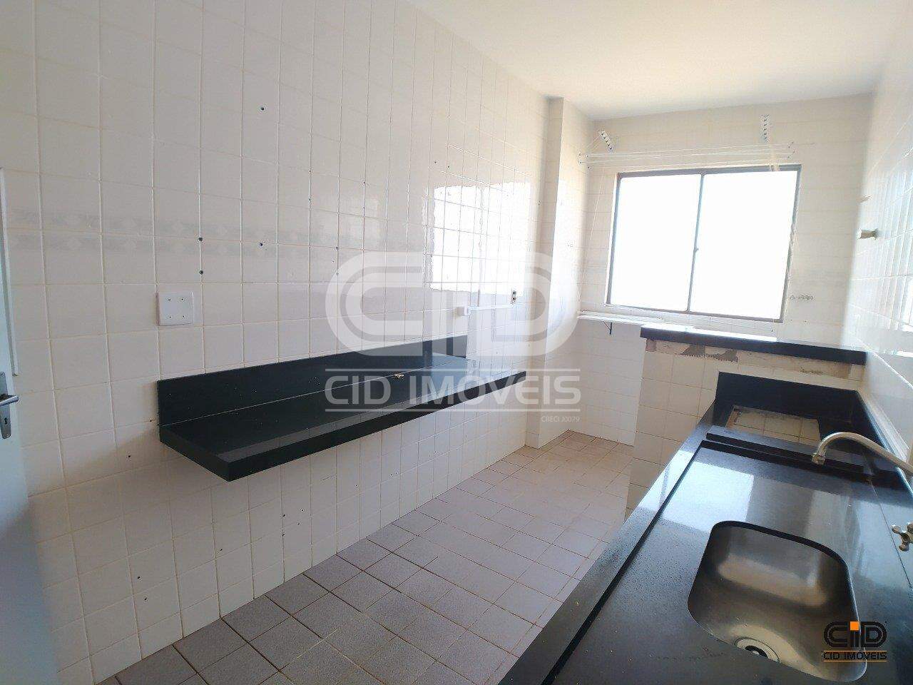 Apartamento à venda com 2 quartos, 64m² - Foto 13