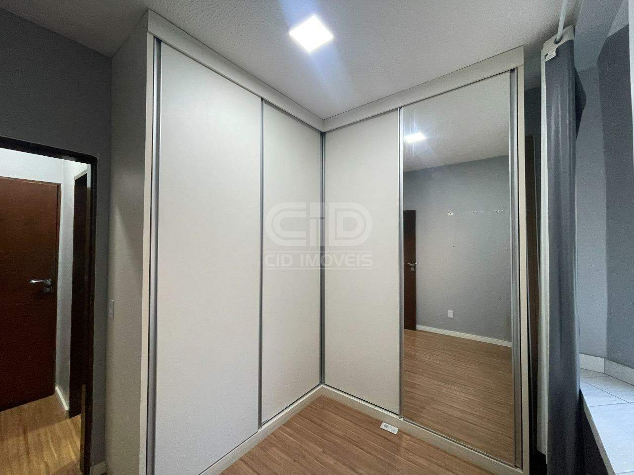 Apartamento para alugar com 2 quartos, 46m² - Foto 13