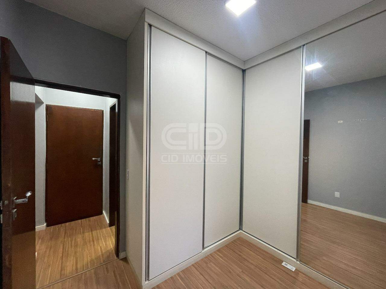 Apartamento para alugar com 2 quartos, 46m² - Foto 12