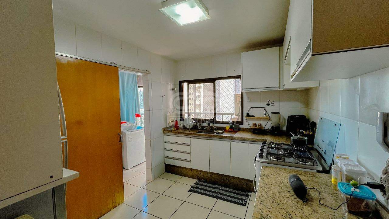 Apartamento à venda com 3 quartos, 125m² - Foto 13