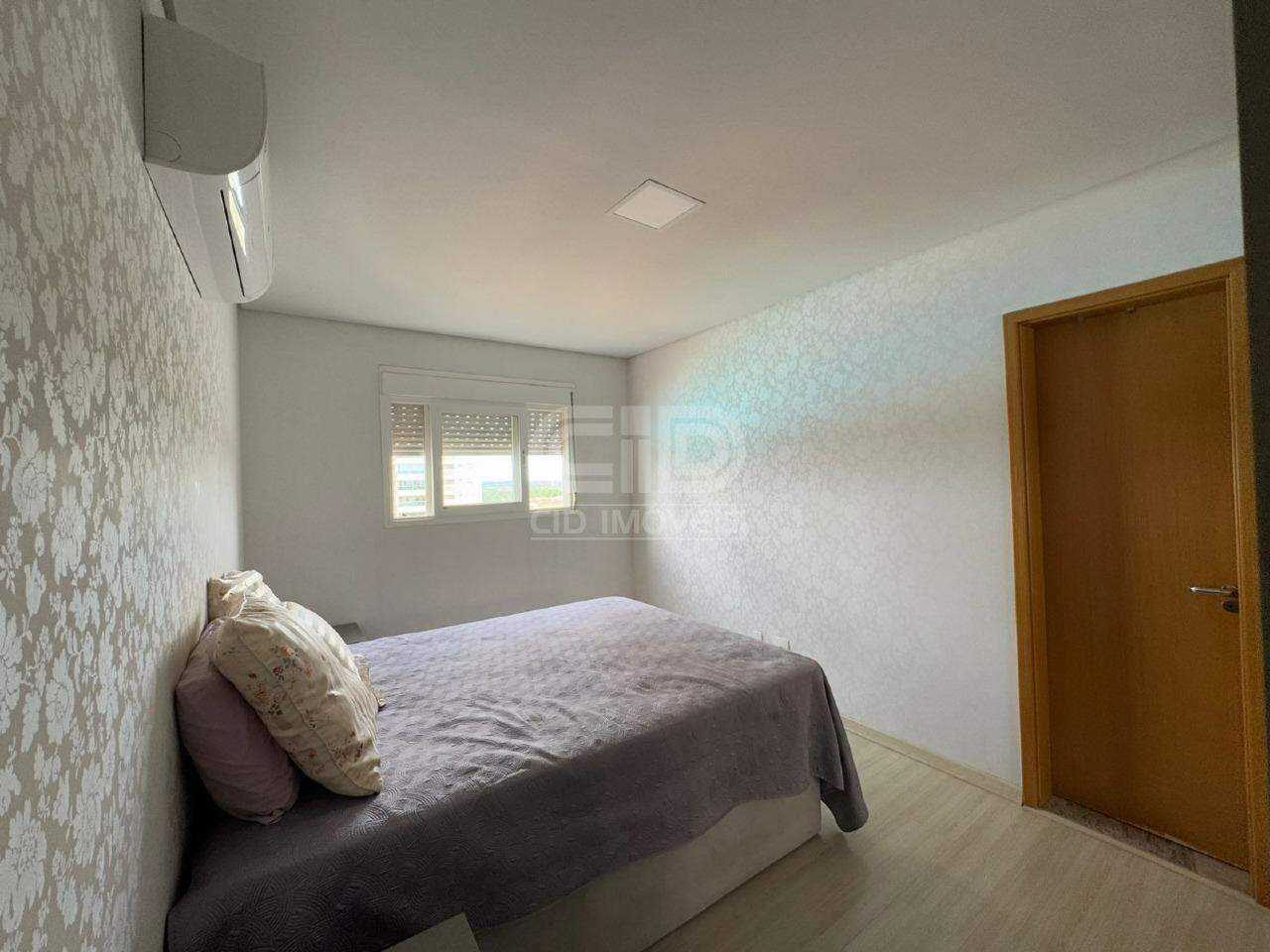 Apartamento para alugar com 3 quartos, 119m² - Foto 11